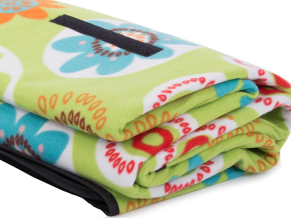 Picknickdecke 150 × 200 cm Grün mit Blumen – faltbare Strand- & Campingdecke wasserdicht.