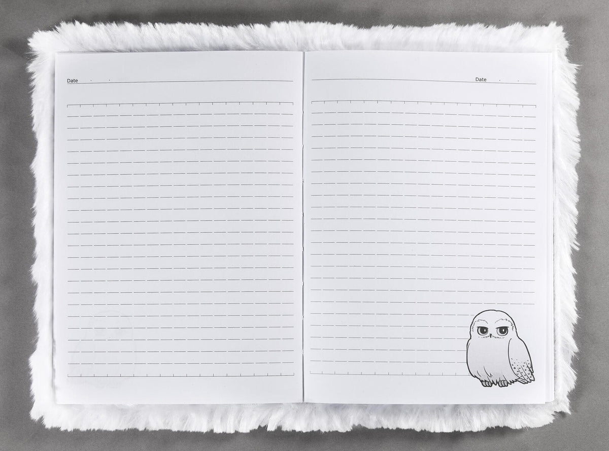 Harry Potter Hedwig Notizbuch A5 liniert Plüsch Hardcover inkl. Zauberstab Stift