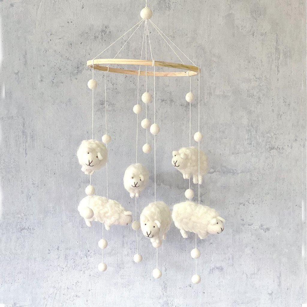 BeYoona Mobile Schafe – handgefertigtes Kinderzimmer-Mobile aus Wolle & Filz, Fairmade, Babyzimmer Deko, Mutterschaftsgeschenk.