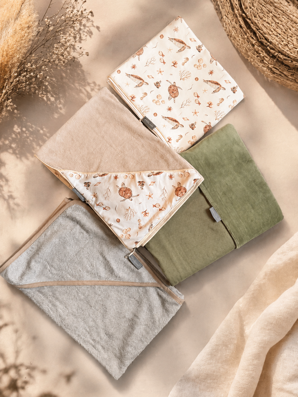 Premium Baby-Geschenkset – 10-teiliges Neugeborenen-Set mit Pflegezubehör.