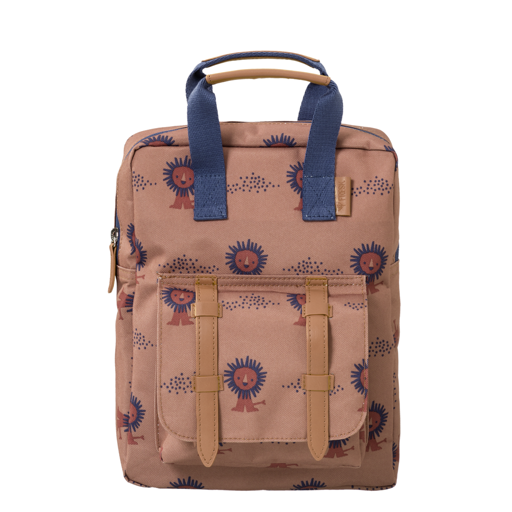 Fresk Kinder-Rucksack Löwe – leichter wasserabweisender Kindergartenrucksack aus recyceltem PET, 28 x 21 x 8 cm
