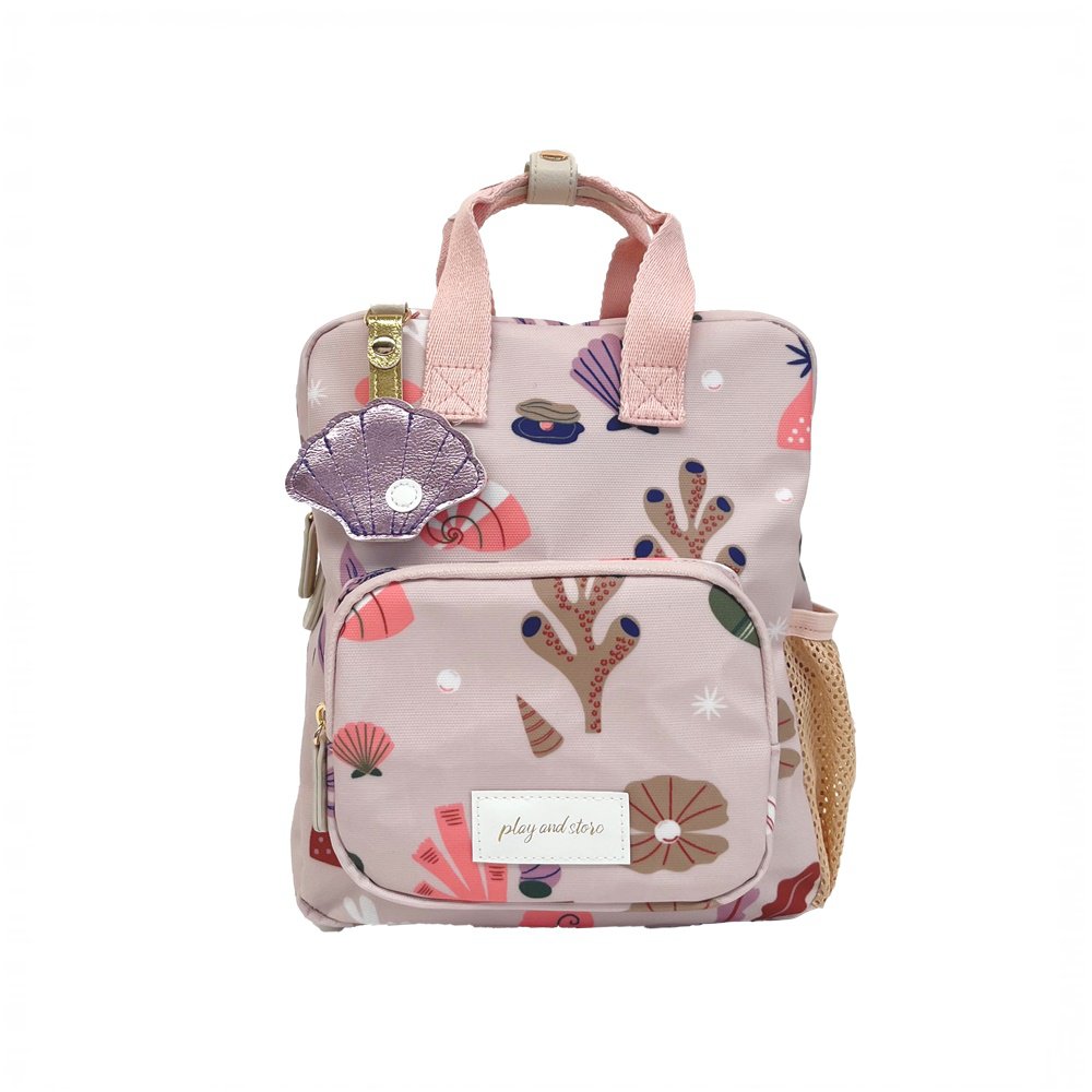 Play & Store Mini-Rucksack Weiß – Kinderrucksack mit Brustgurt & Flaschenfach.