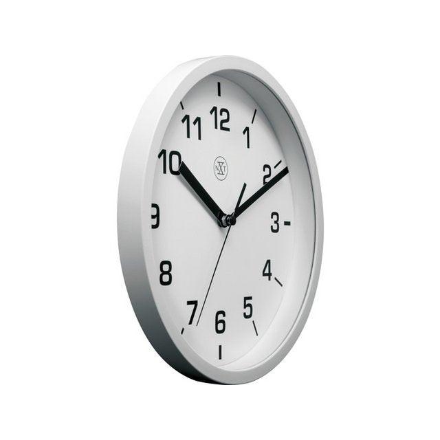 NXT Easy Small Wanduhr 20 cm Weiß – minimalistische Uhr mit schwarzen Zahlen.