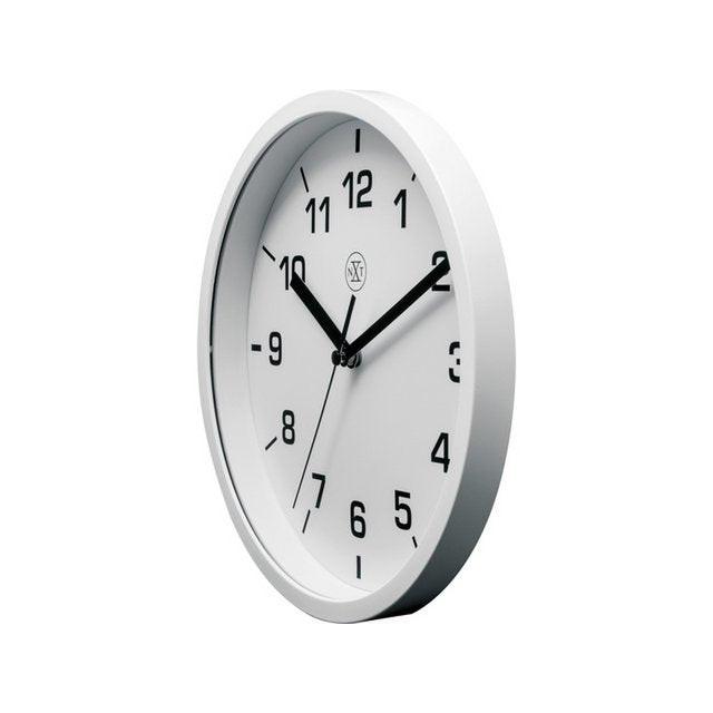 NXT Easy Small Wanduhr 20 cm Weiß – minimalistische Uhr mit schwarzen Zahlen.