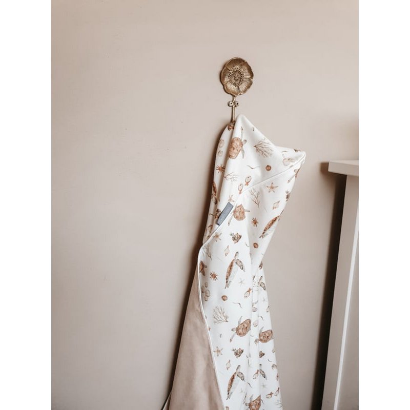 Wickeltuch Ocean Nude – weiches Baby-Wickeltuch aus Bio-Baumwolle & Samt