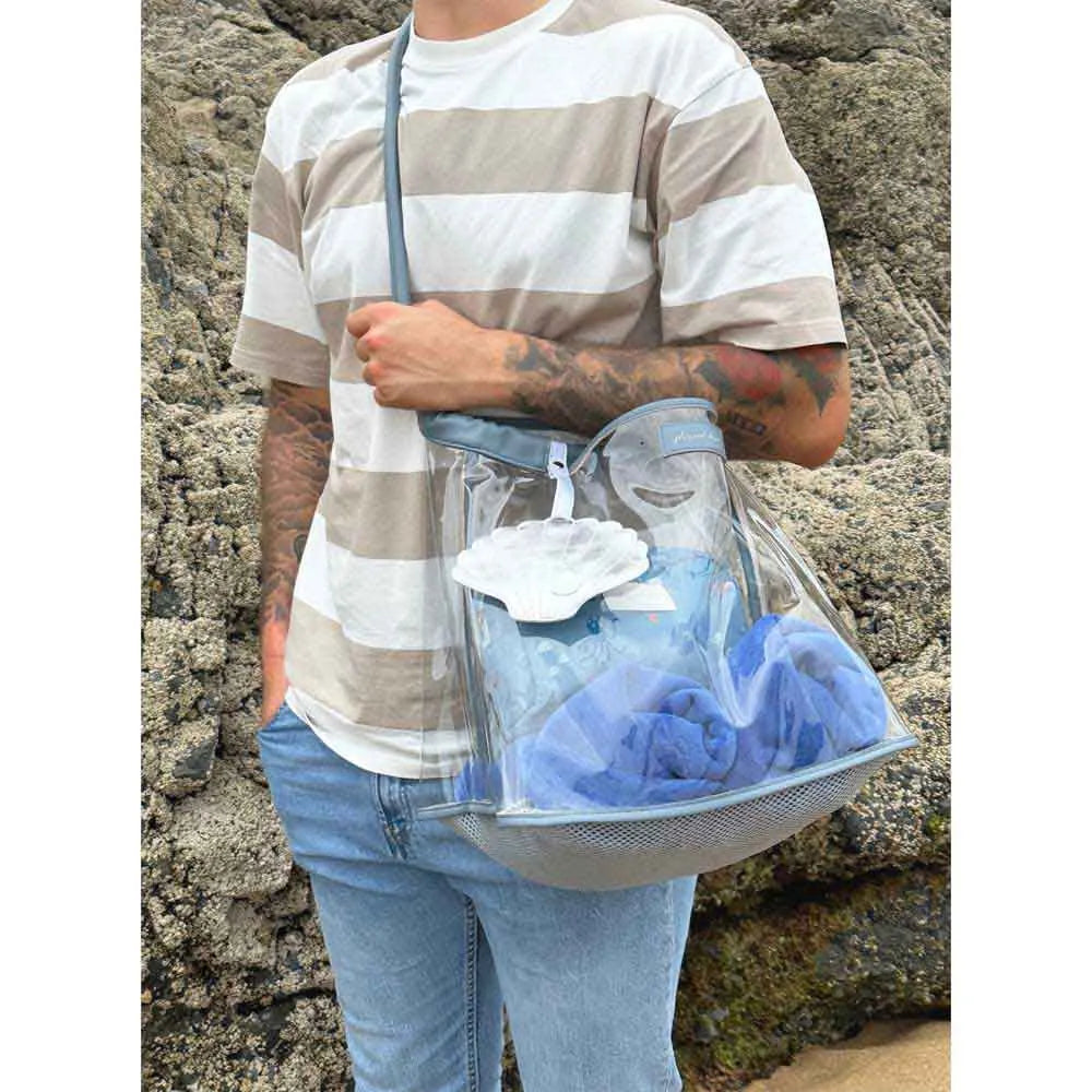 Play & Store Strandtasche – große transparente Badetasche mit Netzboden.